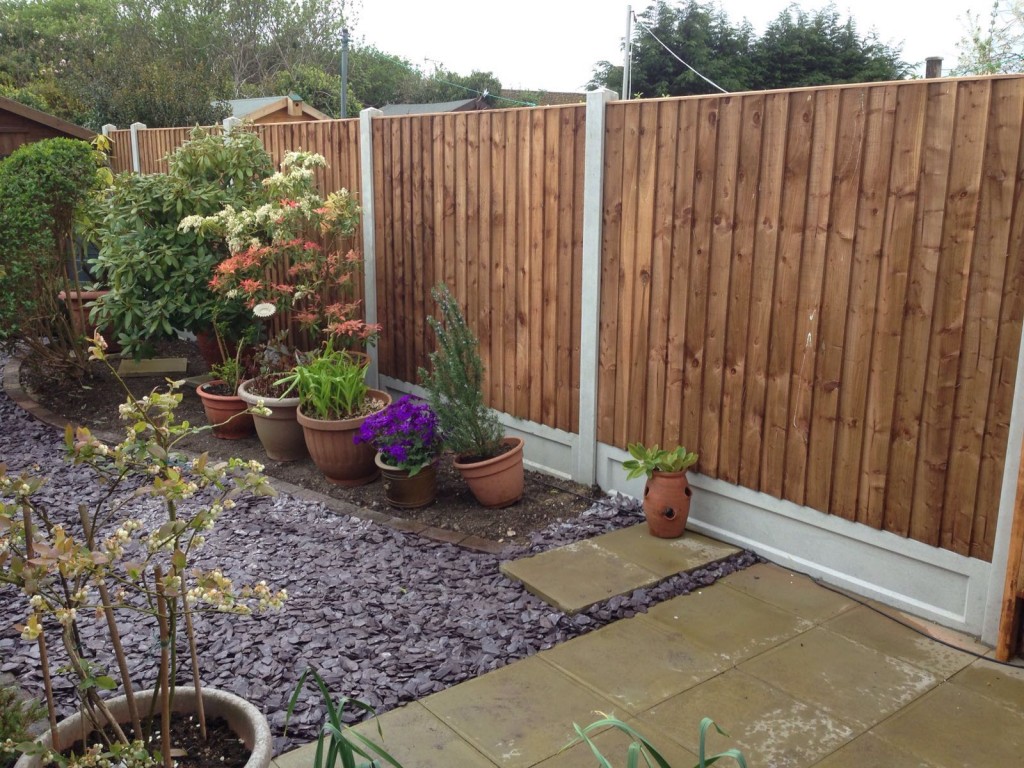 New Fencing with Slate pathway and garden makeover